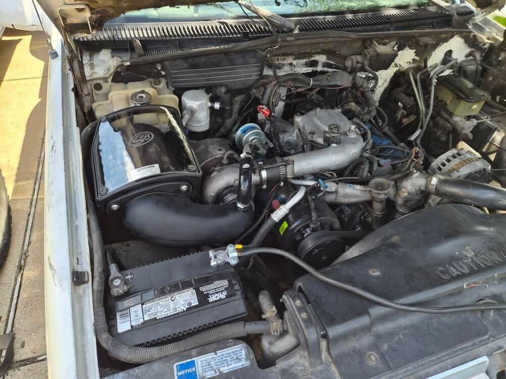 1992-2000 Detroit S&B Cold Air Intake (75-5045) - Image 9
